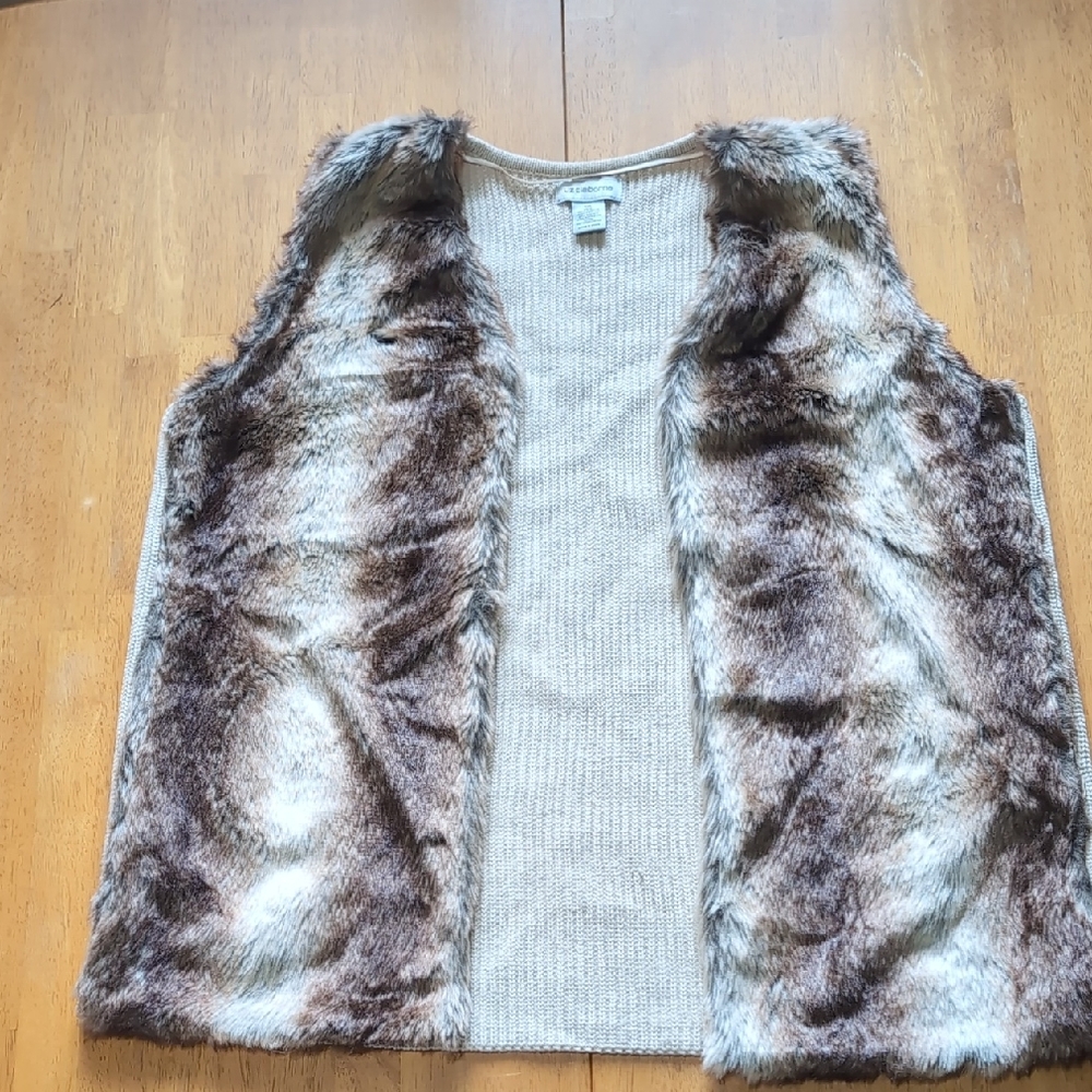 Liz Claiborne Faux Fur Vest in Brown and Cream